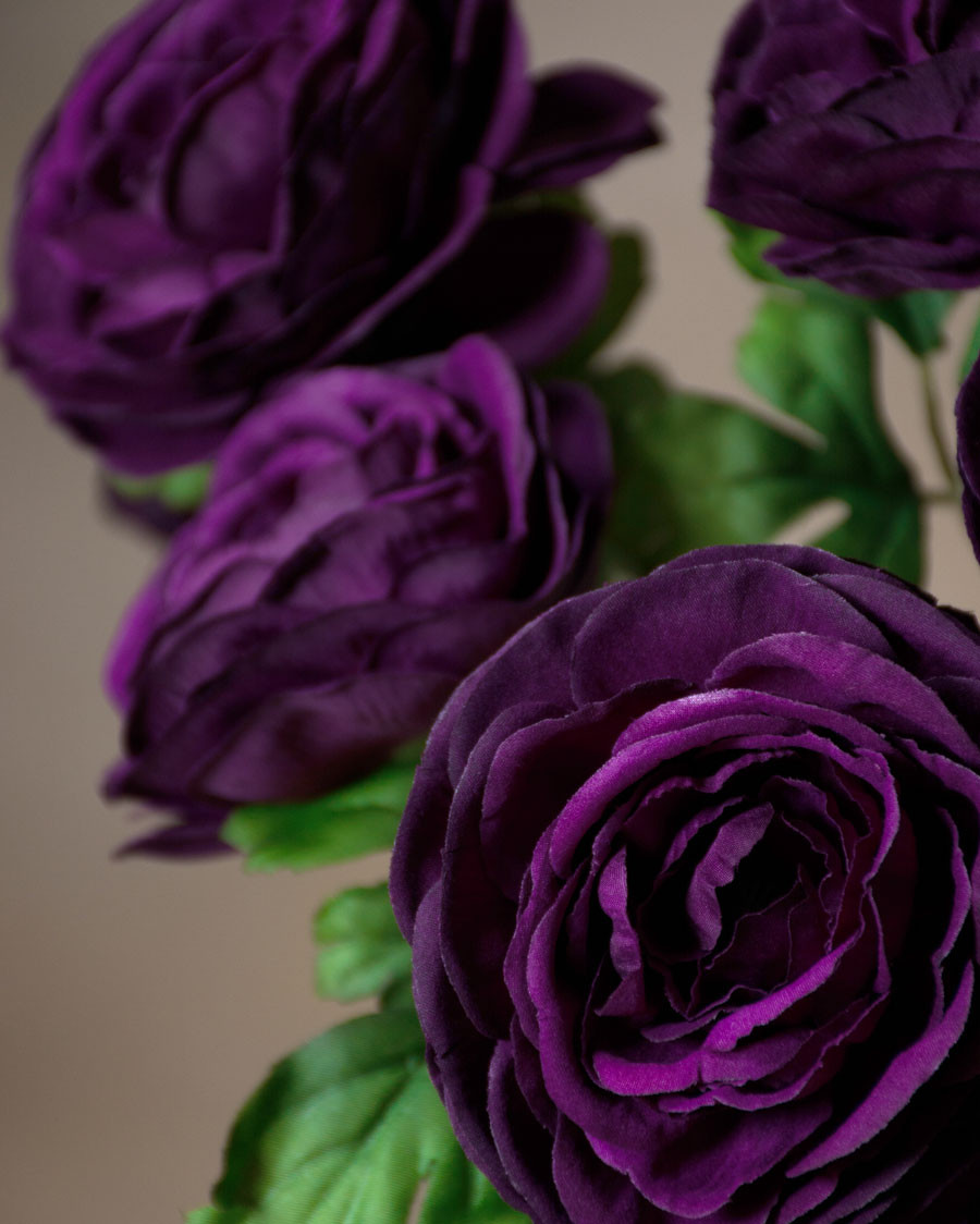 14" Ranunculus Silk Flower Stem